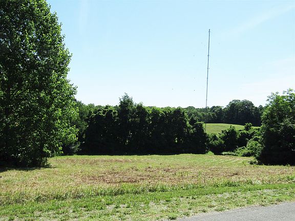 5th image of 1212 Wkrm Ln