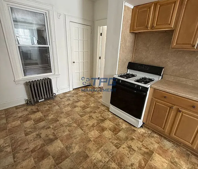 67-69 Passaic St #69-2R — Photo 1