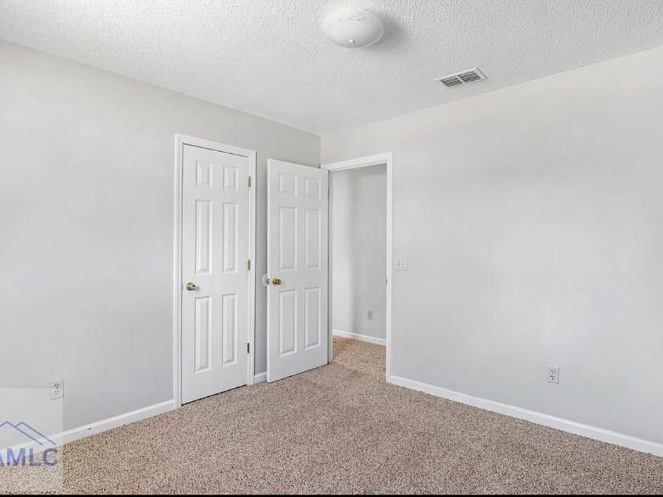1st image of 143 McCumber Dr