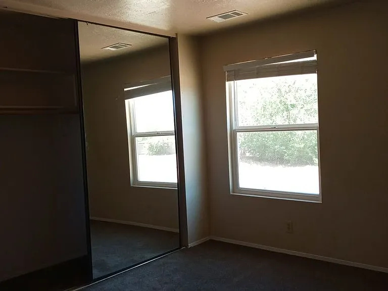 2517 Bogie Rd SE — Photo 10