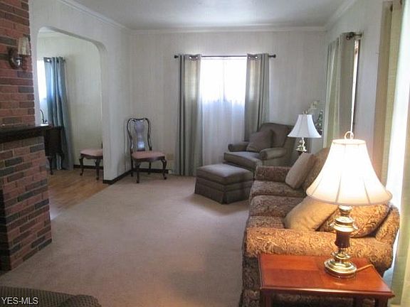 5th image of 6001 Renwood Dr