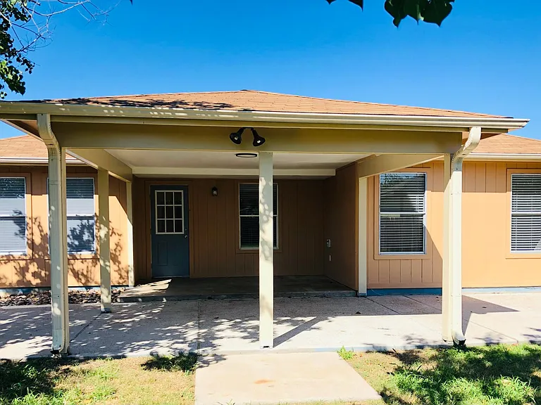 2644 Alana Ln — Photo 12