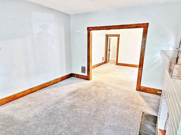 3rd image of 37 Sterling Ave #1