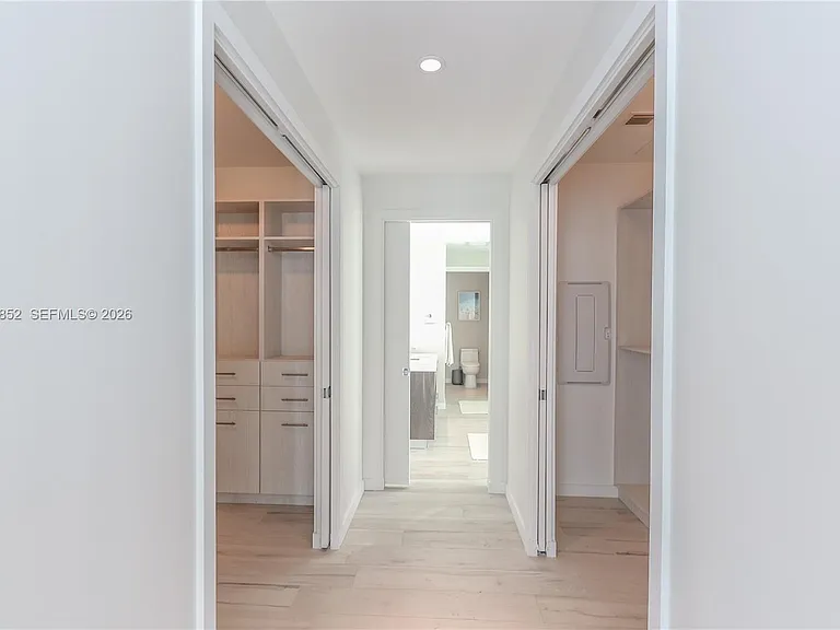 480 NE 31st St #4907 — Photo 7