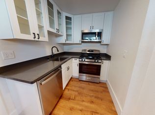941B Center St #B, Oakland, CA 94607