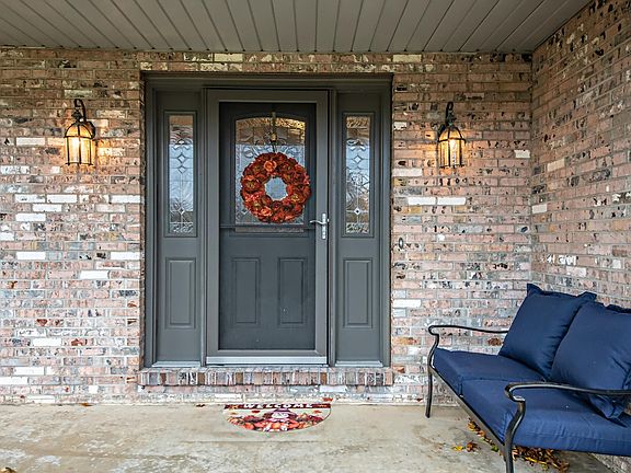 4th image of 1683 Grandeur Ln
