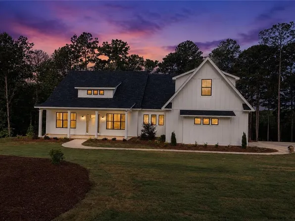 5320 Mary Olive Rd, Opelika, AL 36801