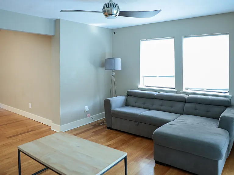 2937 Forest Hills Ln — Photo 19