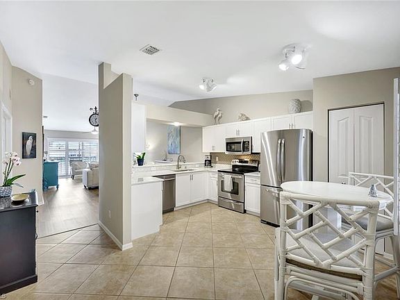 4th image of 925 New Waterford DR #G201