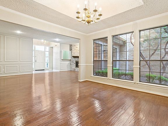 4th image of 6908 Clearhaven Dr