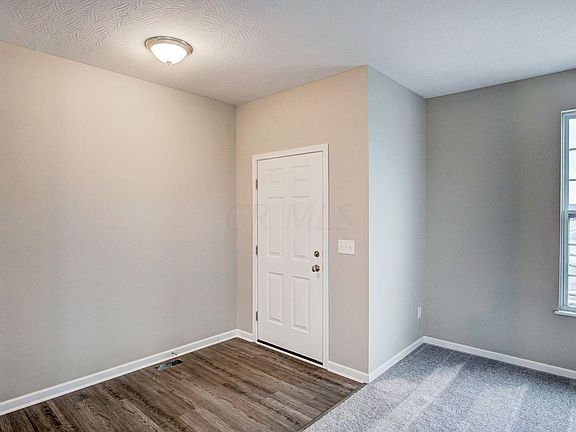 4th image of 2354 Pine Crest Dr