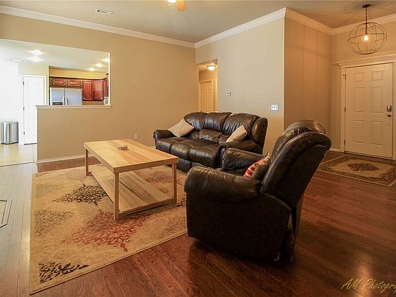 5th image of 3247 Ika Ln