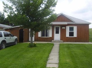 101 Maple St, Thedford, NE 69166