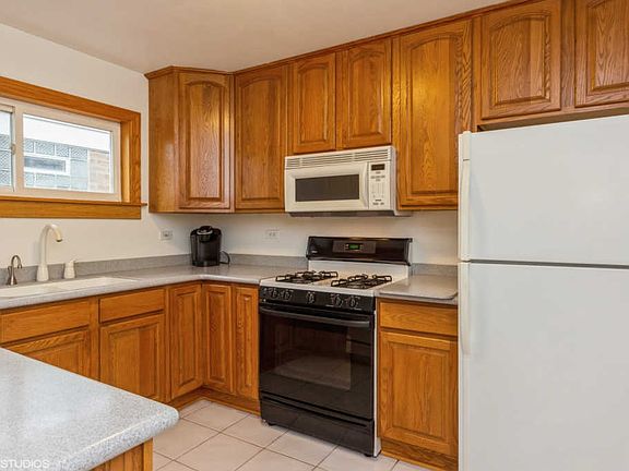 4th image of 2304 Westover Ave