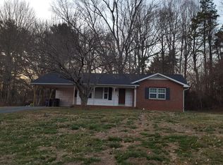 109 Laura Ave, Winston Salem, NC 27105