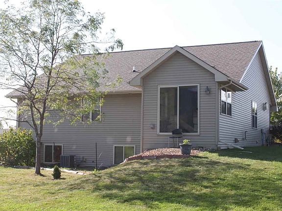 4th image of 3401 Riverstone Ct