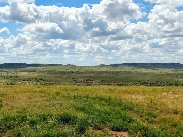 74 Log Creek Rd, Miles City, MT 59301