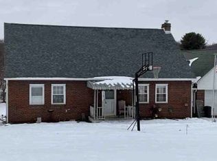 171 Hillview Manor Rd, Leechburg, PA 15656