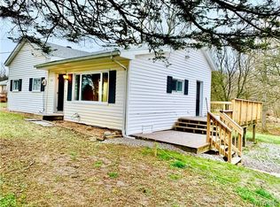 5818 E Beth Leroy Rd, East Bethany, NY 14054