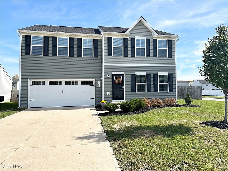 1st image of 208 Fairfield Dr