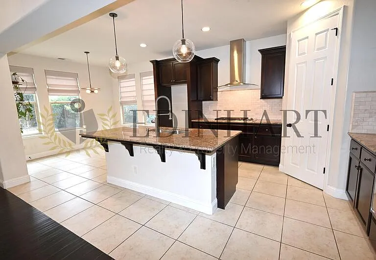11348 N Via Ventana Way — Photo 9