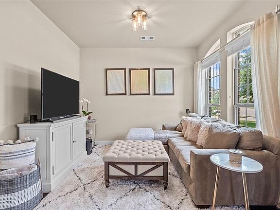 4th image of 4804 Lorca Lane