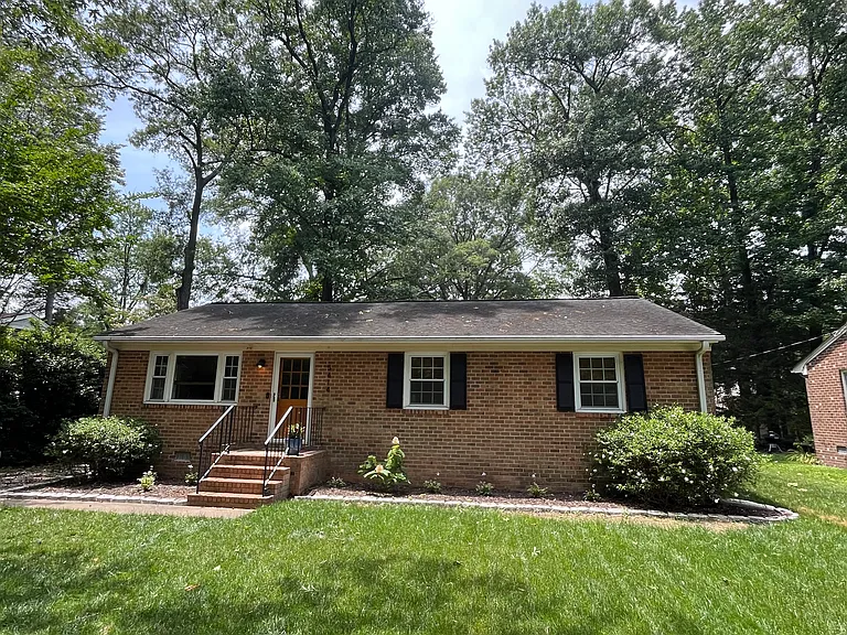 5414 Hawthorne Ave — Photo 1