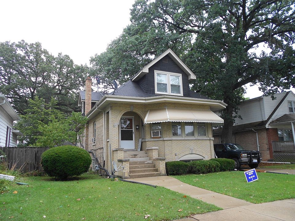 1st image of 2451 Wood St