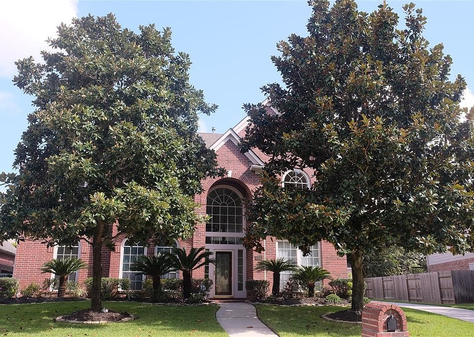 1st image of 11410 Lakewood Est