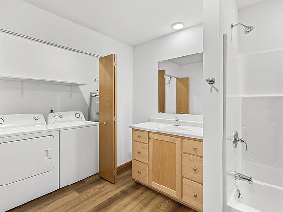 4th image of 1435 Peterson Dr #603
