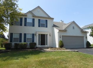 121 Barry Knoll Dr, Pataskala, OH