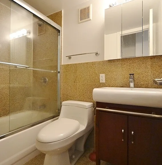 87 E 3rd St #3F — Photo 3