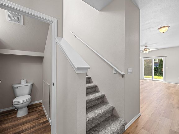 5th image of 2903 W Lemhi St