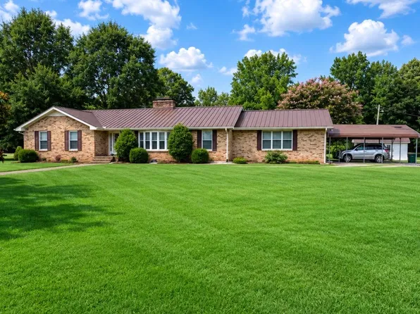 3585 County Line Rd, Leighton, AL 35646