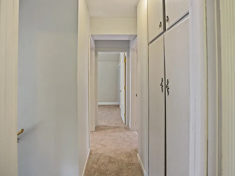 882 Raymond Ave — Photo 18