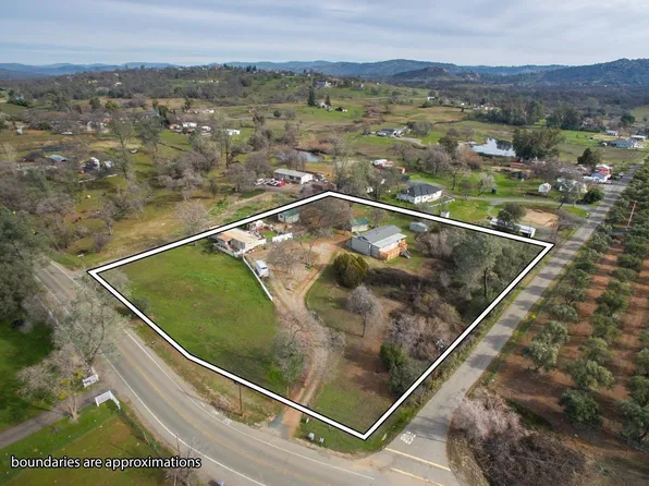 5225 Fruitland Rd, Loma Rica, CA 95901