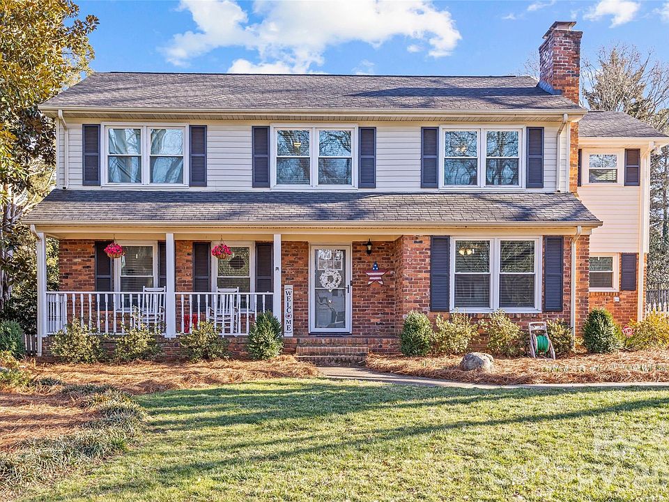 1st image of 1217 Old Farm Rd