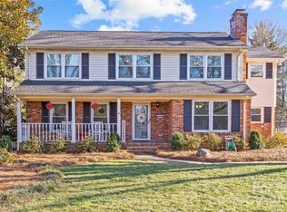 1217 Old Farm Rd, Charlotte, NC 28226