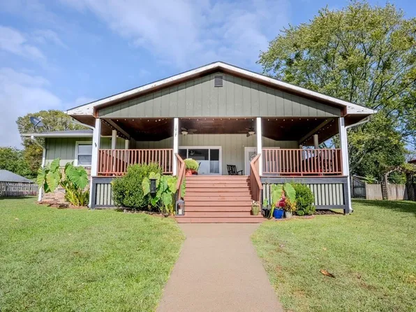 1007 Lakeside Dr, Mena, AR 71953