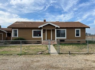 10013 S McCall Ave, Selma, CA 93662