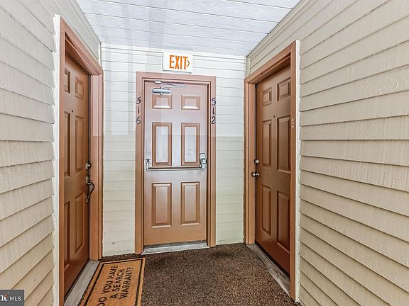 2nd image of 512 Poplar Ct
