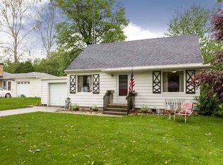 509 5th Ave, Coralville, IA 52241