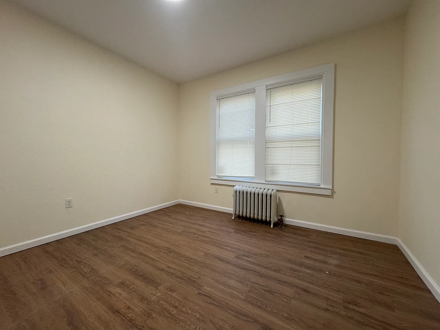 1 bed, 700 sqft, $1,195 — Photo 4