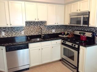 9 Barton St APT 1, Waltham, MA 02453
