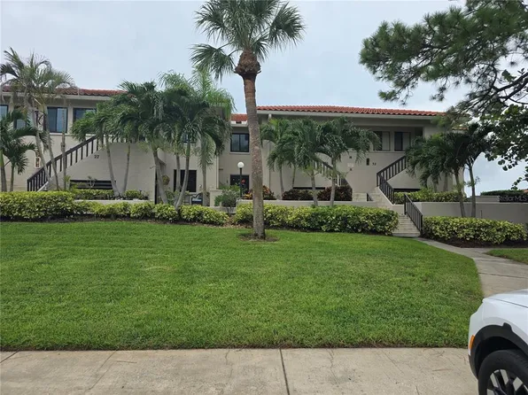1802 MARINER DR #32, TARPON SPRINGS, FL 34689