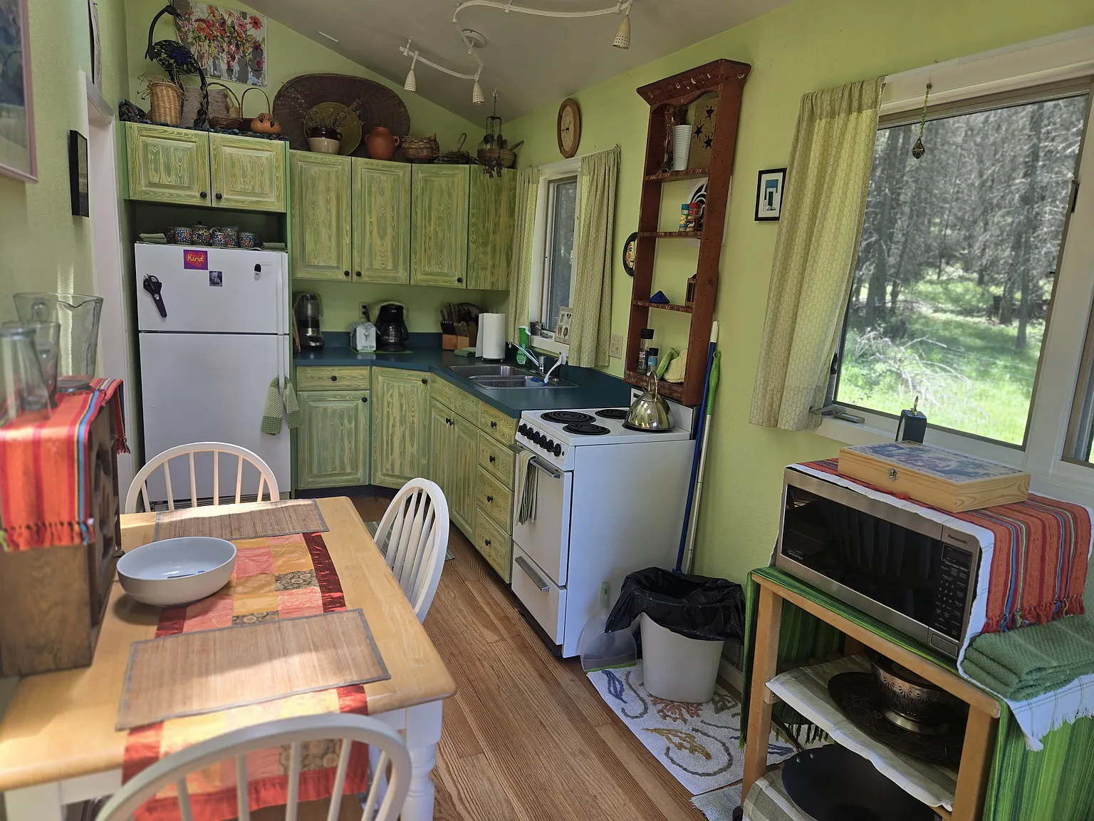 Studio, 600 sqft, $1,400 — Photo 4