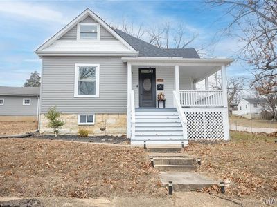 422 N 7th St, De Soto, MO, 63020