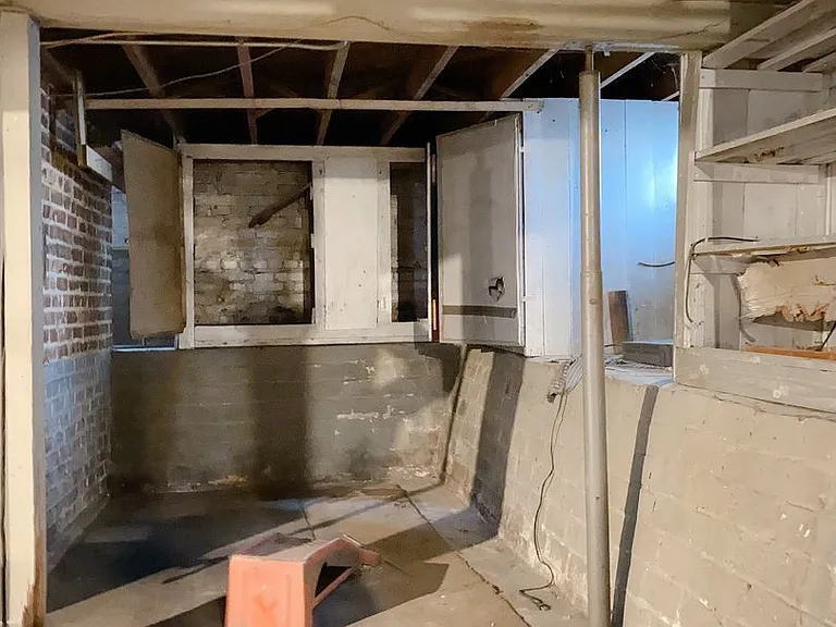 2436 Laurel Ave — Photo 35