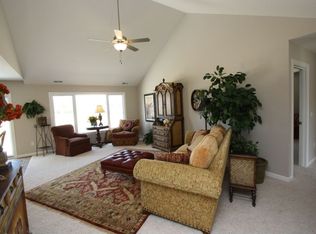 15448 Bears Breech Ct, Huntertown, IN 46748