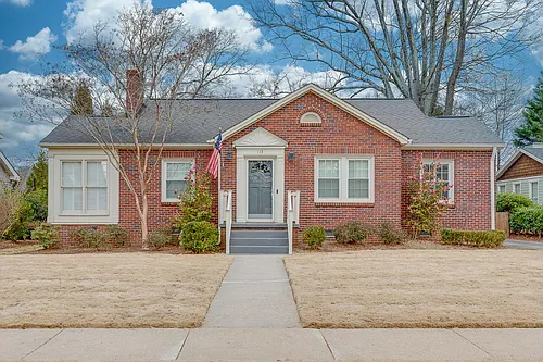 115 Cureton St Photo 1